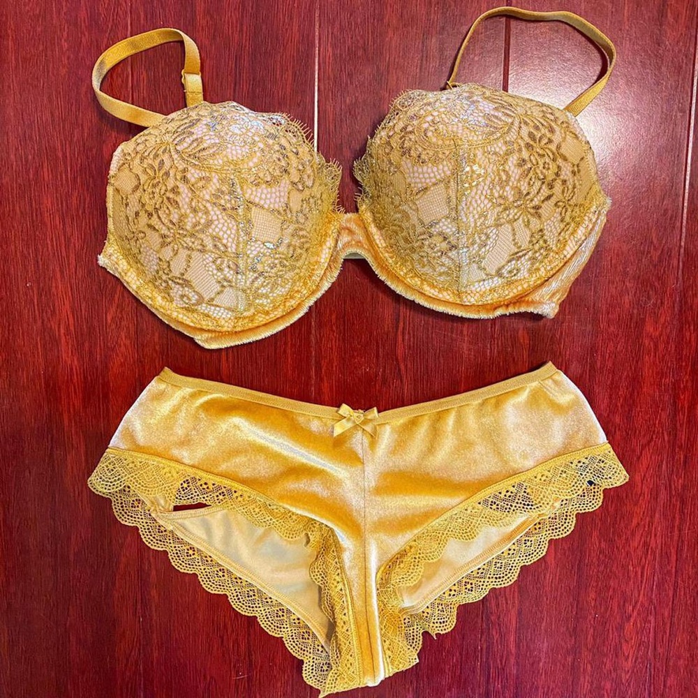 Victoria’s Secret Banana Chip Very Sexy Push-up Bra and Open Back Panties